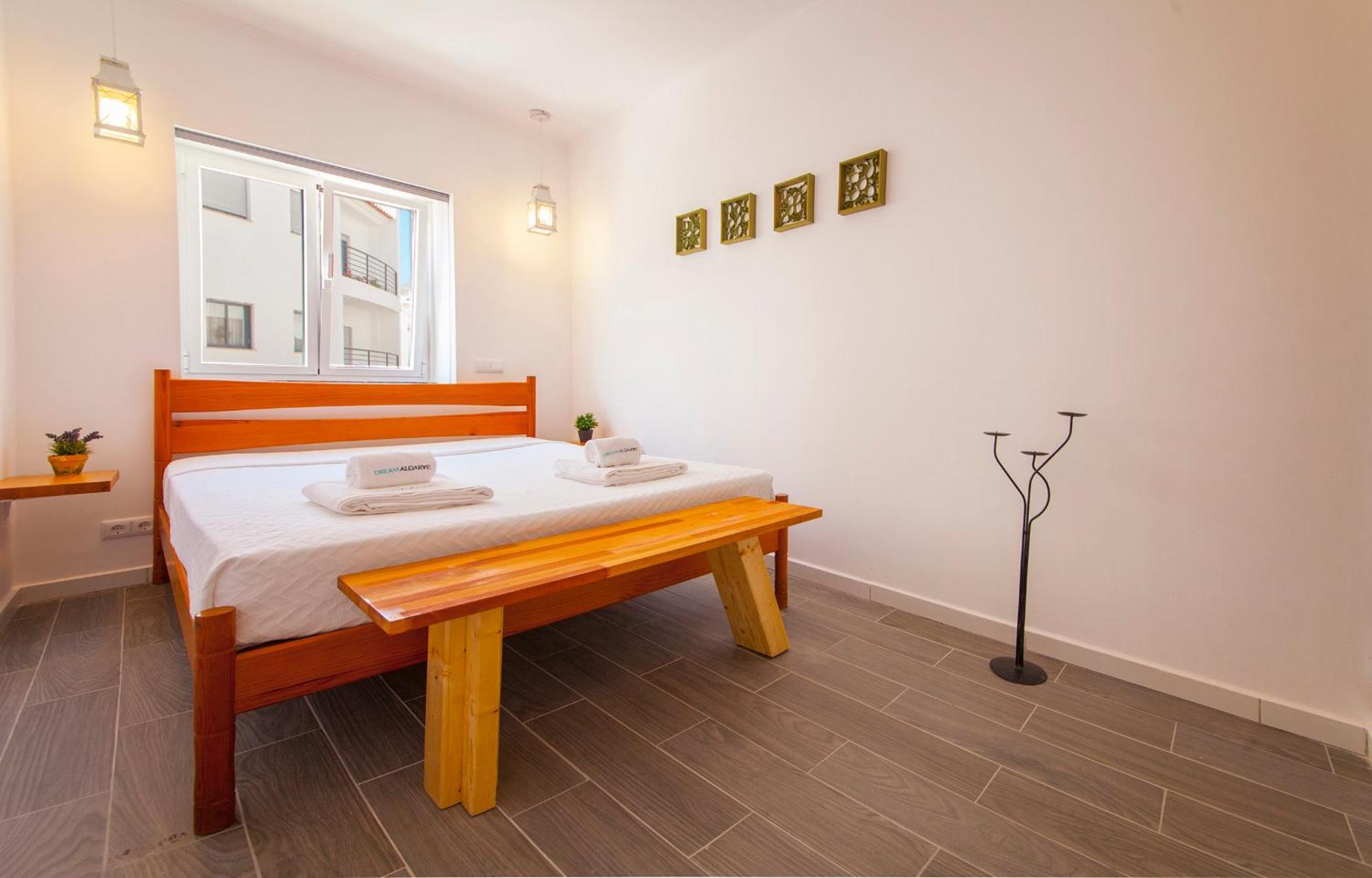 B38 - Tamar & Patio Apartment Lagos Bagian luar foto