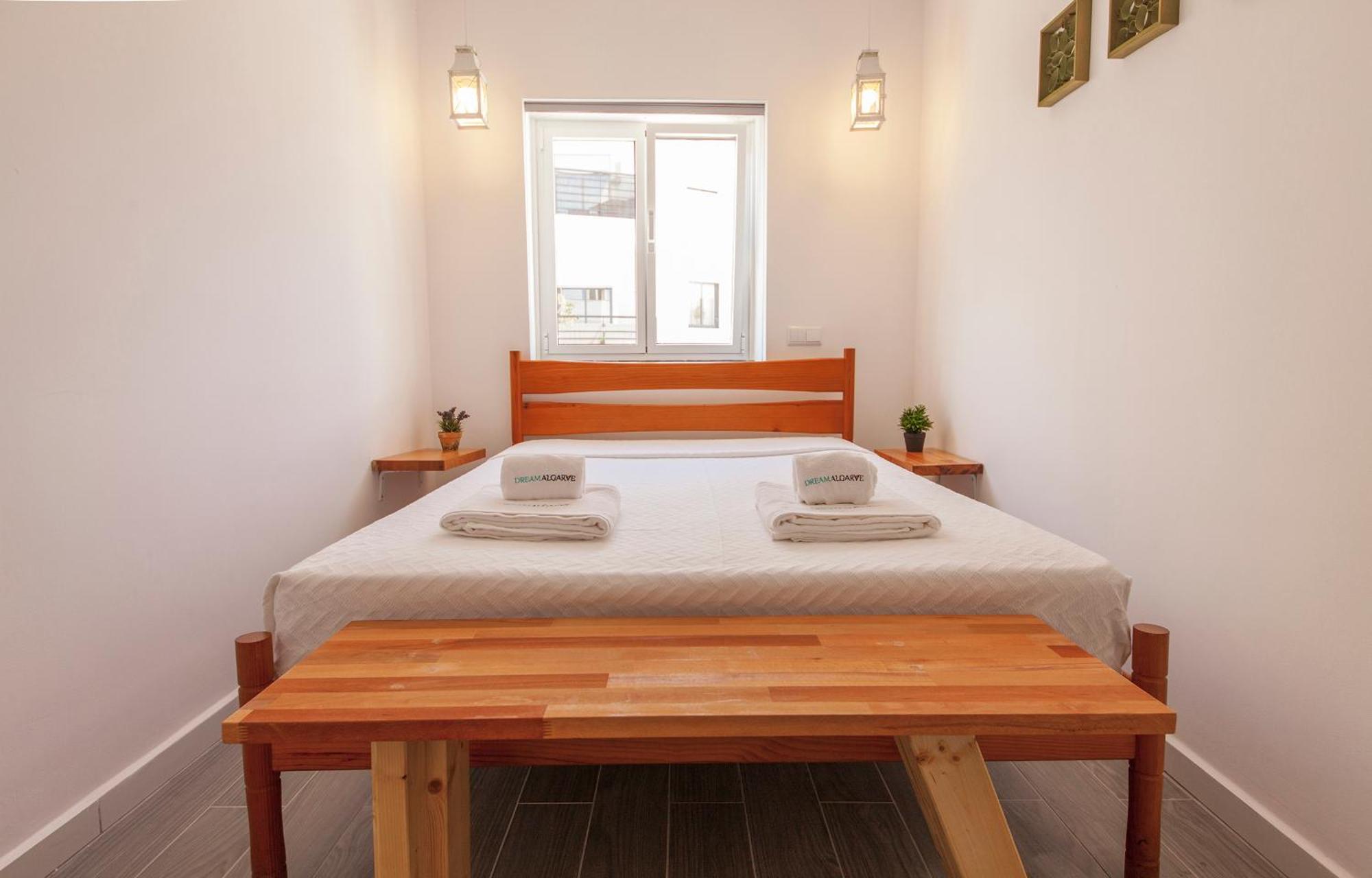 B38 - Tamar & Patio Apartment Lagos Bagian luar foto